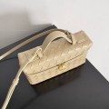 「#5042」BOTTECA VENETA uses exquisite craftsmanship intreccio weaving imported sheepskin leather Crossbody t