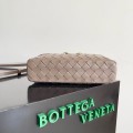 「#5043」BOTTECA VENETA uses exquisite craftsmanship intreccio weaving imported sheepskin leather Crossbody t