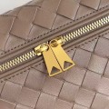 「#5043」BOTTECA VENETA uses exquisite craftsmanship intreccio weaving imported sheepskin leather Crossbody t