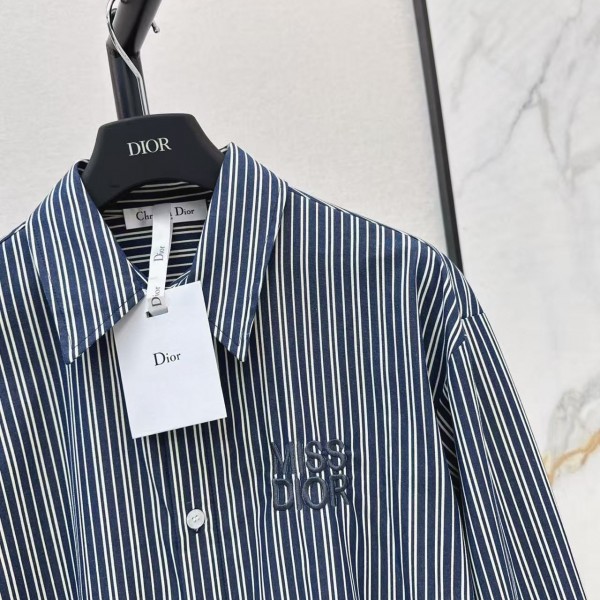 Loewe spring and summer new logo embroidery striped shirtLoewe spring and summer new logo embroidery
