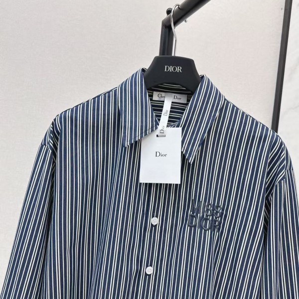 Loewe spring and summer new logo embroidery striped shirtLoewe spring and summer new logo embroidery