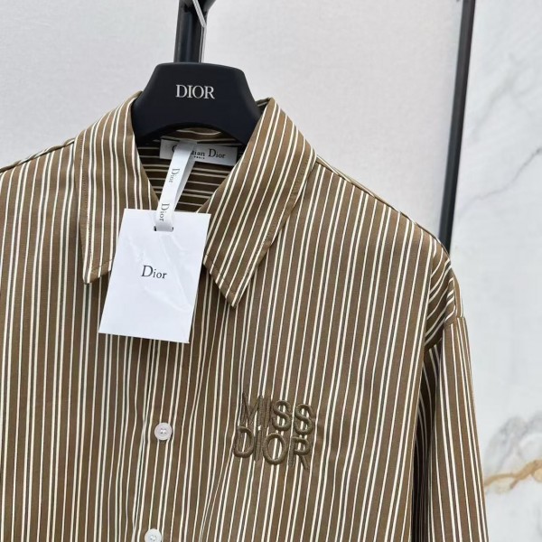 Loewe spring and summer new logo embroidery striped shirtLoewe spring and summer new logo embroidery