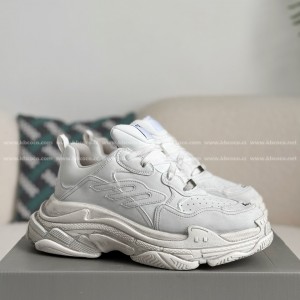 「#5077」Balenciaga Triple S Sporty Dad Shoes
