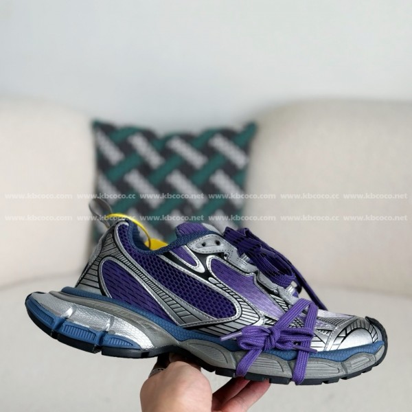 Balenciaga Runner Sneakers