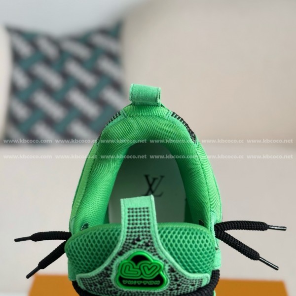 LOUIS VUITTON RUNNER TATIC SNEAKERS