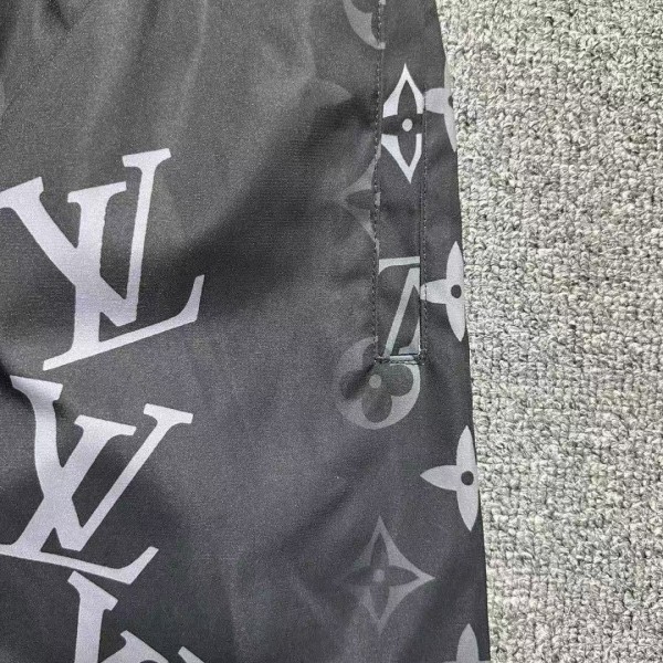 LV 2025 new top-grade quick-drying fabric beach swimming shorts