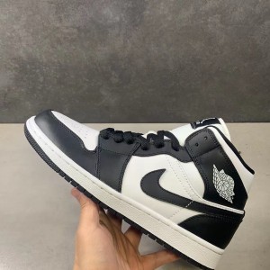 「#1306」Air Jordan 1 High Retro Black White