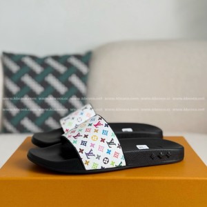 「#5116」LOUIS VUITTON SLIPPERS
