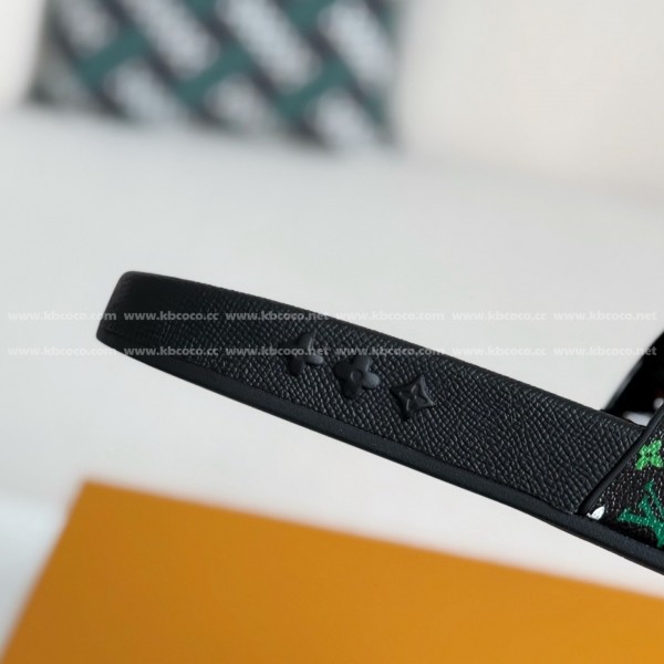 LOUIS VUITTON SLIPPERS