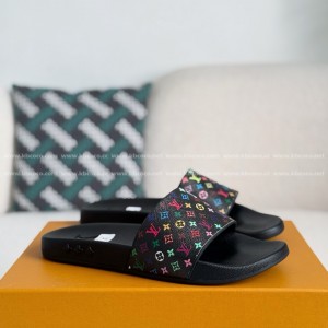 「#5117」LOUIS VUITTON SLIPPERS