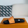 「#5118」LOUIS VUITTON SLIPPERS
