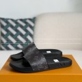 「#5119」LOUIS VUITTON SLIPPERS