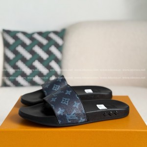 「#5120」LOUIS VUITTON SLIPPERS