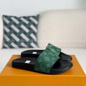 「#5121」LOUIS VUITTON SLIPPERS