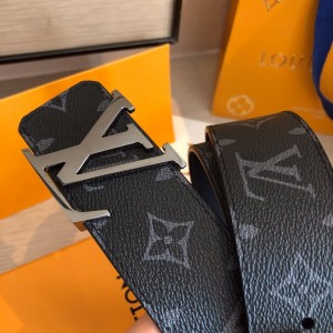 「#1313」Louis Vuitton LV men's belt  INITIALES
