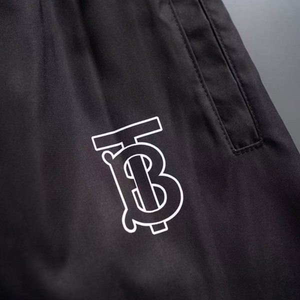 Burberry 2025 new beach swim trunks
