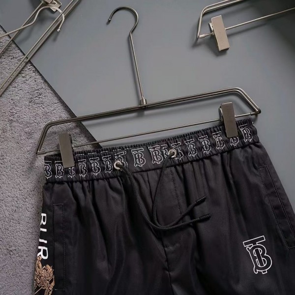 Burberry 2025 new beach swim trunks