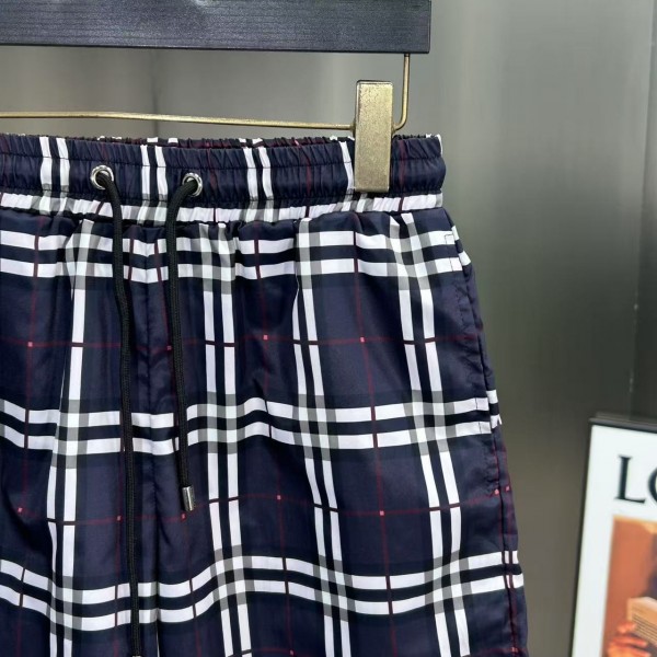 Burberry 2025 new beach swim trunks