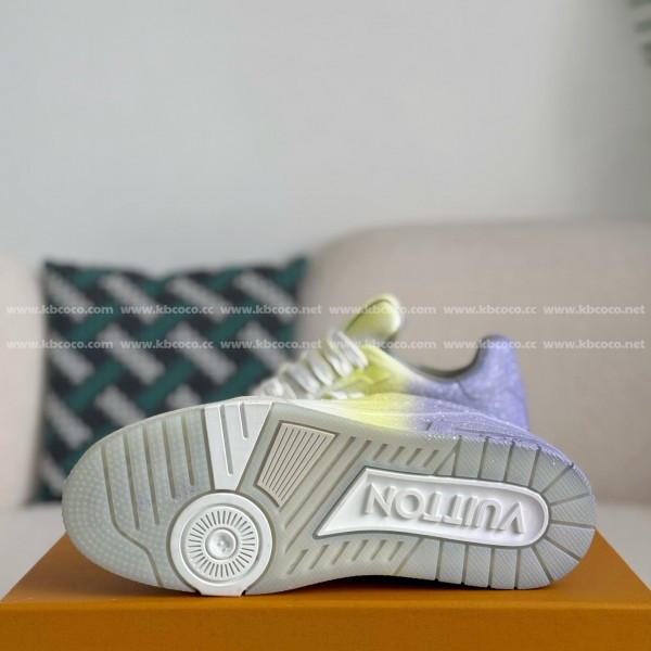 LOUIS VUITTON TRAINER SNEAKERS