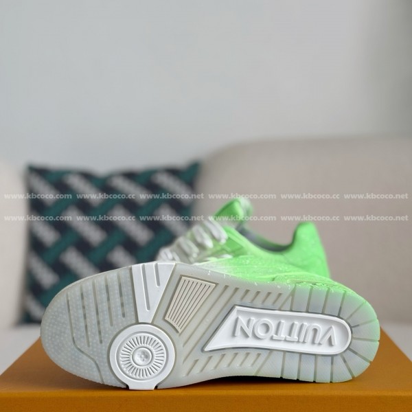 LOUIS VUITTON TRAINER SNEAKERS
