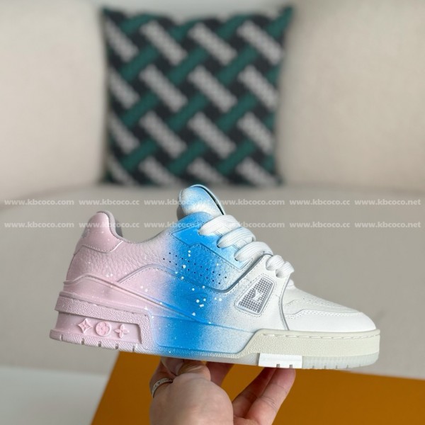 LOUIS VUITTON TRAINER SNEAKERS