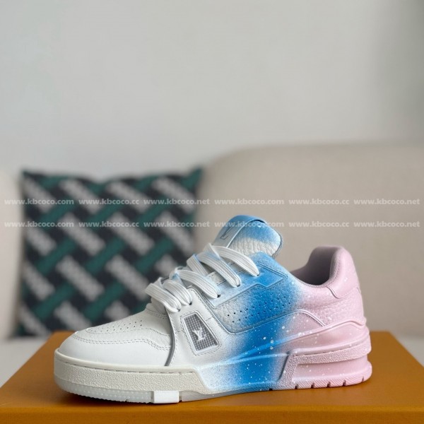 LOUIS VUITTON TRAINER SNEAKERS