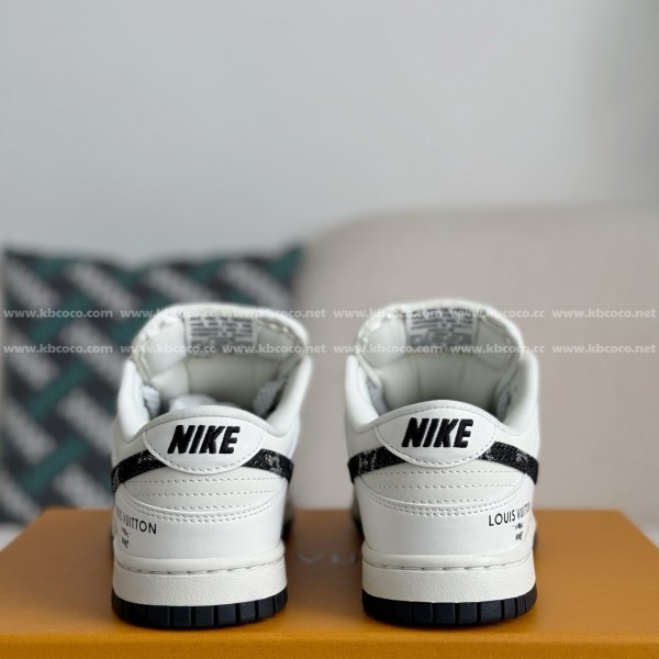 LOUIS VUITTON x Nike Dunk Casual Sneakers
