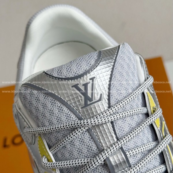 LOUIS VUITTON OLYMPIA CASUAL SHOES