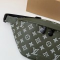 「#5217」LV DISCOVERY FULL LEATHER CHEST BAG  M12508,SIZE:15*9*44cm