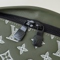 「#5217」LV DISCOVERY FULL LEATHER CHEST BAG  M12508,SIZE:15*9*44cm