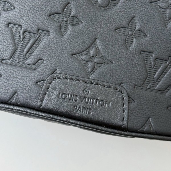LV DISCOVERY FULL LEATHER CHEST BAG  M44388,SIZE:47*20*9cm