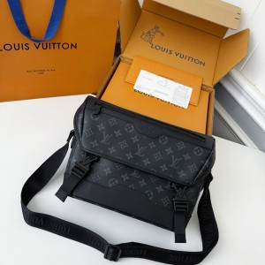 「#5220」LV VOYAGER Small Black Floral Postman Bag M12517,Size:22.5*11*33