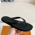 「#1361」Louis Vuitton flip flops