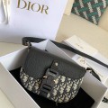 「#1388」Dior Essentials Saddle Carrying Bag (with shoulder straps) of top quality Size: 19.5 * 13 * 4.3cm