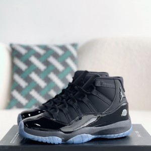 「#1391」Jordan Air Jordan 11 retro cap and gown