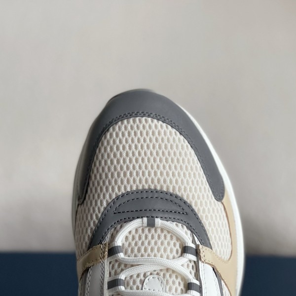 DIOR classic B22 Clunky Sneaker