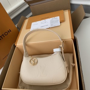 「#1442」Louis Vuitton 23 New MINI MOON Handbag M82519, Top Quality Size: 20.5 * 11 * 5cm