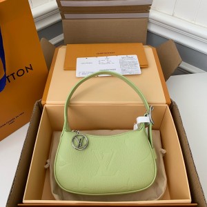 「#1446」Louis Vuitton 23 New MINI MOON Handbag M82425, Top Quality Size: 20.5 * 11 * 5cm