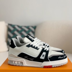 「#1472」Louis Vuitton New York Exclusive Trainer Sneakers