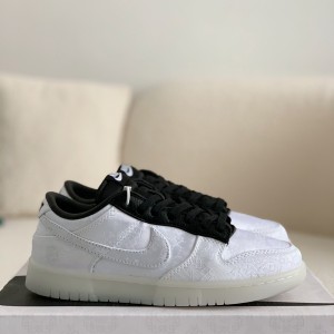 「#1493」Fragment Design x Clot x Nike SB Dunk Low"20th AnniversaryWhite Silk Sneakers