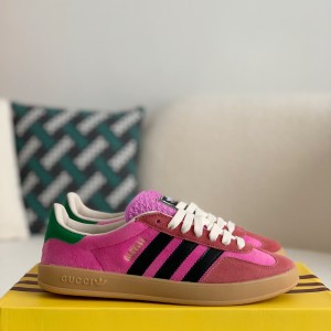 「#1513」Gucci x Adidas Sneakers