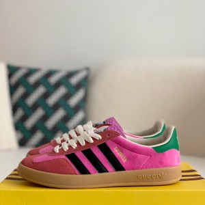 「#1513」Gucci x Adidas Sneakers