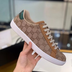 「#215」Gucci sneakers Support chip phone sensing