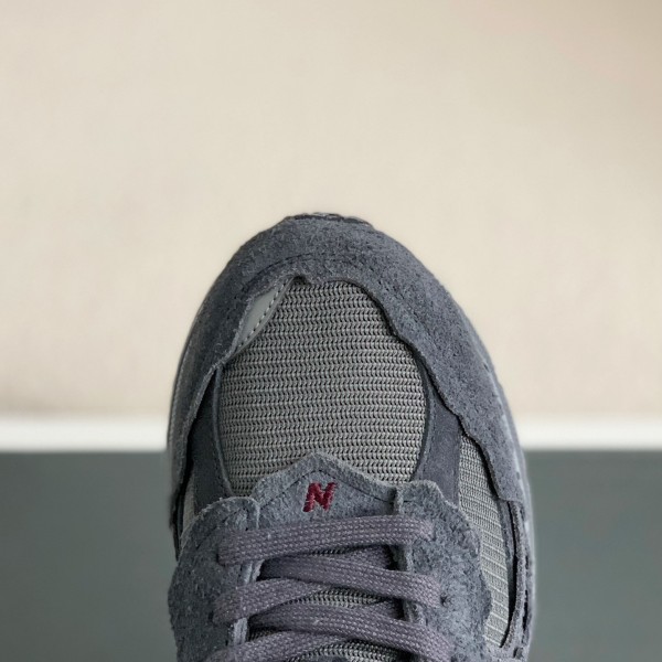 New Balance 2022R Phantom Black