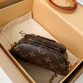 「#1623」Louis Vuitton's new MINI BUMBAG vintage handbag for the season M82335 is of top quality