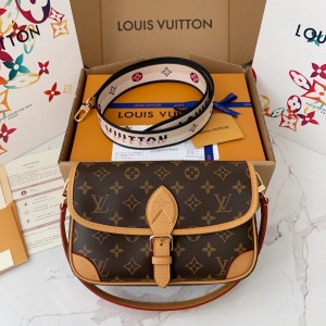 「#256」Louis Vuitton Borsa Diane M45985，Size：9*15*24cm