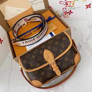 「#256」Louis Vuitton Borsa Diane M45985，Size：9*15*24cm