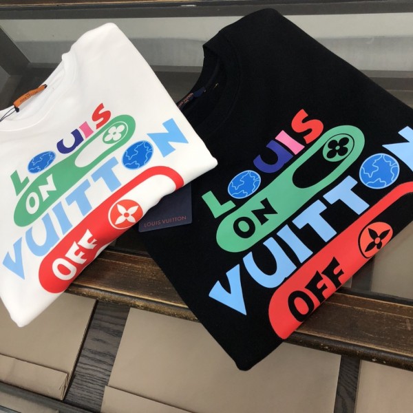 「#1656」Louis Vuitton 2023 new autumn and winter couples style round neck sweatshirt