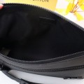 「#1662」LOUIS VUITTON logo calfskin protective case clutch 30*22*5cm
