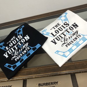 「#1663」Louis Vuitton 2023 new autumn and winter couples style round neck sweatshirt
